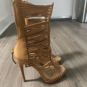Vince Camuto Beige ankle heels